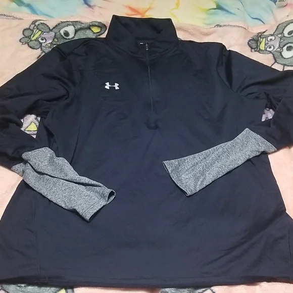 Under Armour Navy and Heather Gray Half-Zip - Picture 2 of 7